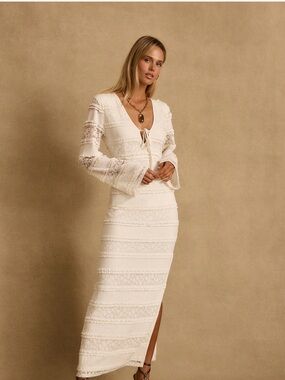 12th tribe Melrose Ivory Long Sleeve Lace Maxi Dress